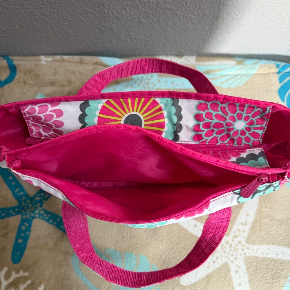 Thirty-one Citrus Medallion Tote Bag - Picture 6 of 16